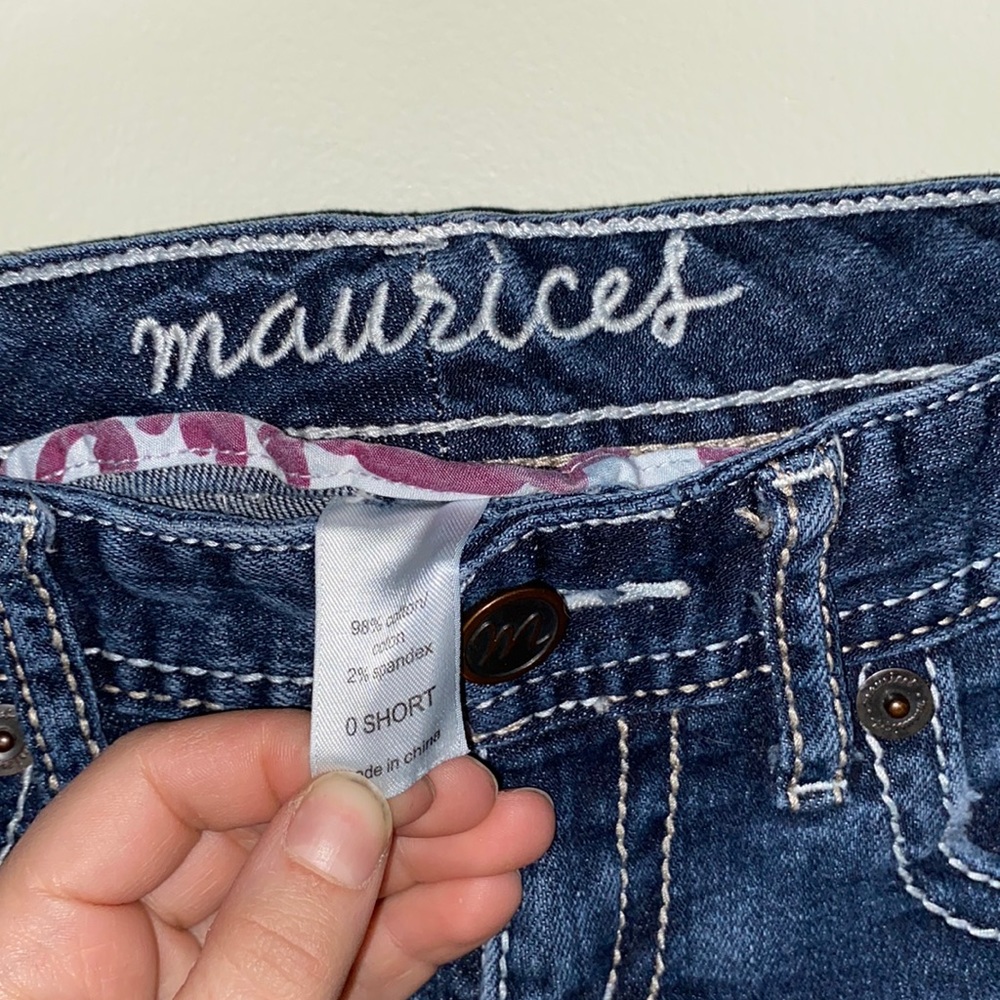 Jeans - Picture 2 of 5